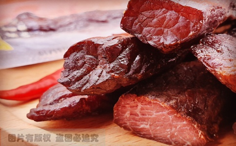 手撕牛肉干和风干牛肉干的区别