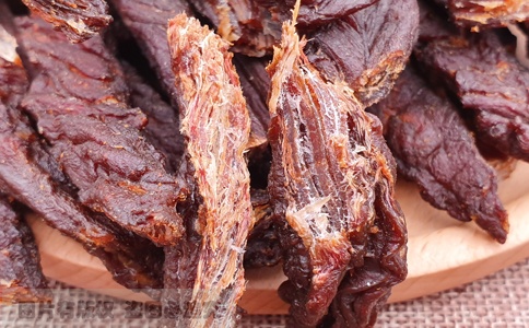 牛肉干发霉了还能吃吗